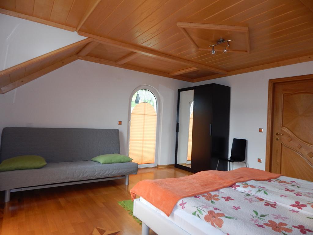 Rooms Ambrozic Μπλεντ Δωμάτιο φωτογραφία